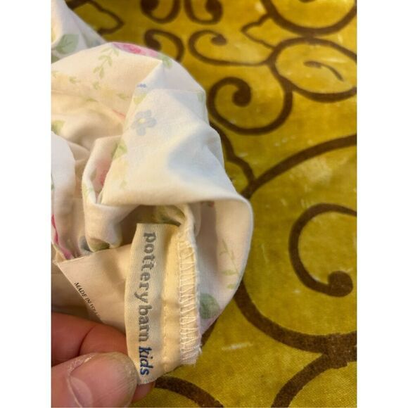 Pottery barn kids standard pillowcase 27"x19.5" Shabby Chic style white and pink - Picture 4 of 5